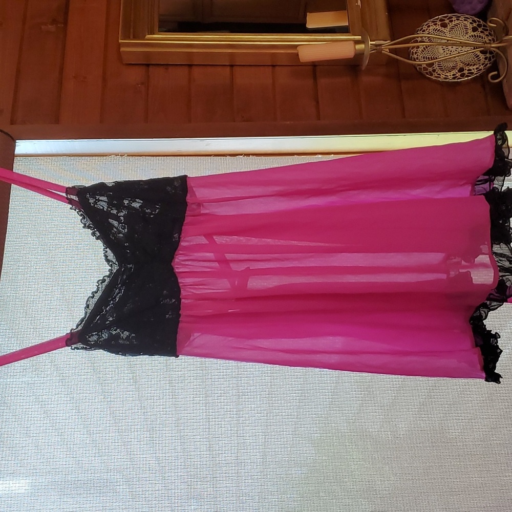 Pink and black nightie medium